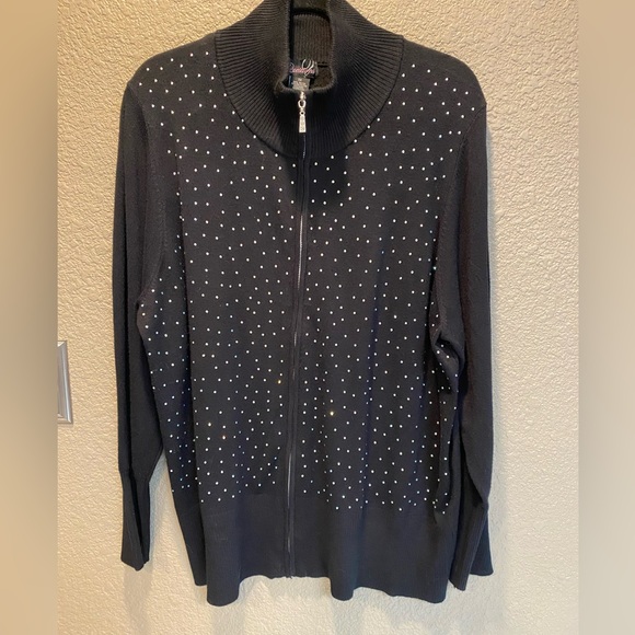 Questions, beautiful black diamond, studded sweater. Turtleneck, front zipper. - Picture 1 of 5